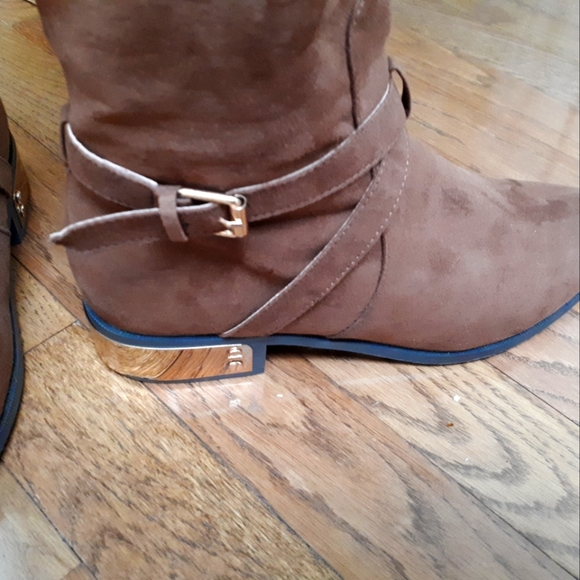 Over.the knee brown boots - Picture 4 of 8